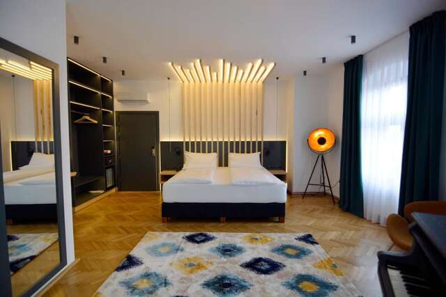 Отели типа «постель и завтрак» Kleines Hotel Сибиу-4