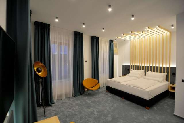 Отели типа «постель и завтрак» Kleines Hotel Сибиу-48