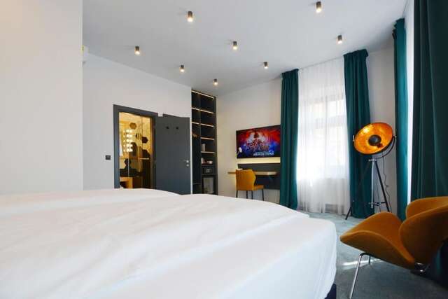 Отели типа «постель и завтрак» Kleines Hotel Сибиу-58